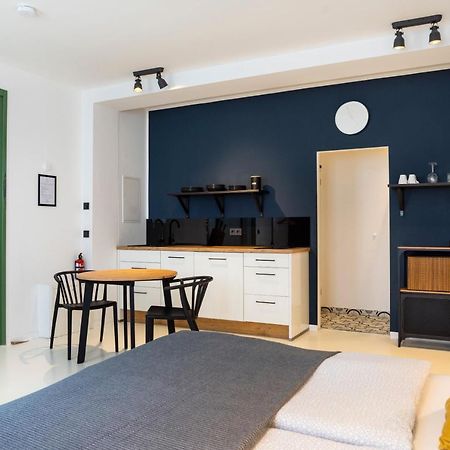 Modernes Studio Im Herzen Pirnas Eksteriør billede